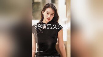 【新速片遞】  漂亮妹子 撅着屁屁自己扒开屁眼 被大肉棒无套爆菊花 两洞开了花 