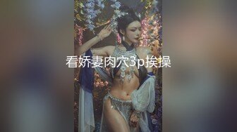 本来说好唱歌的，怎么在KTV就忍不住了！真害怕外面听见，还得给你们堵