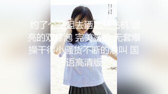  很冷艳的高颜值女神，她说很多男人说她长像初恋女友